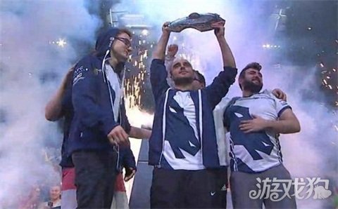 的留洋经历 的留洋经历