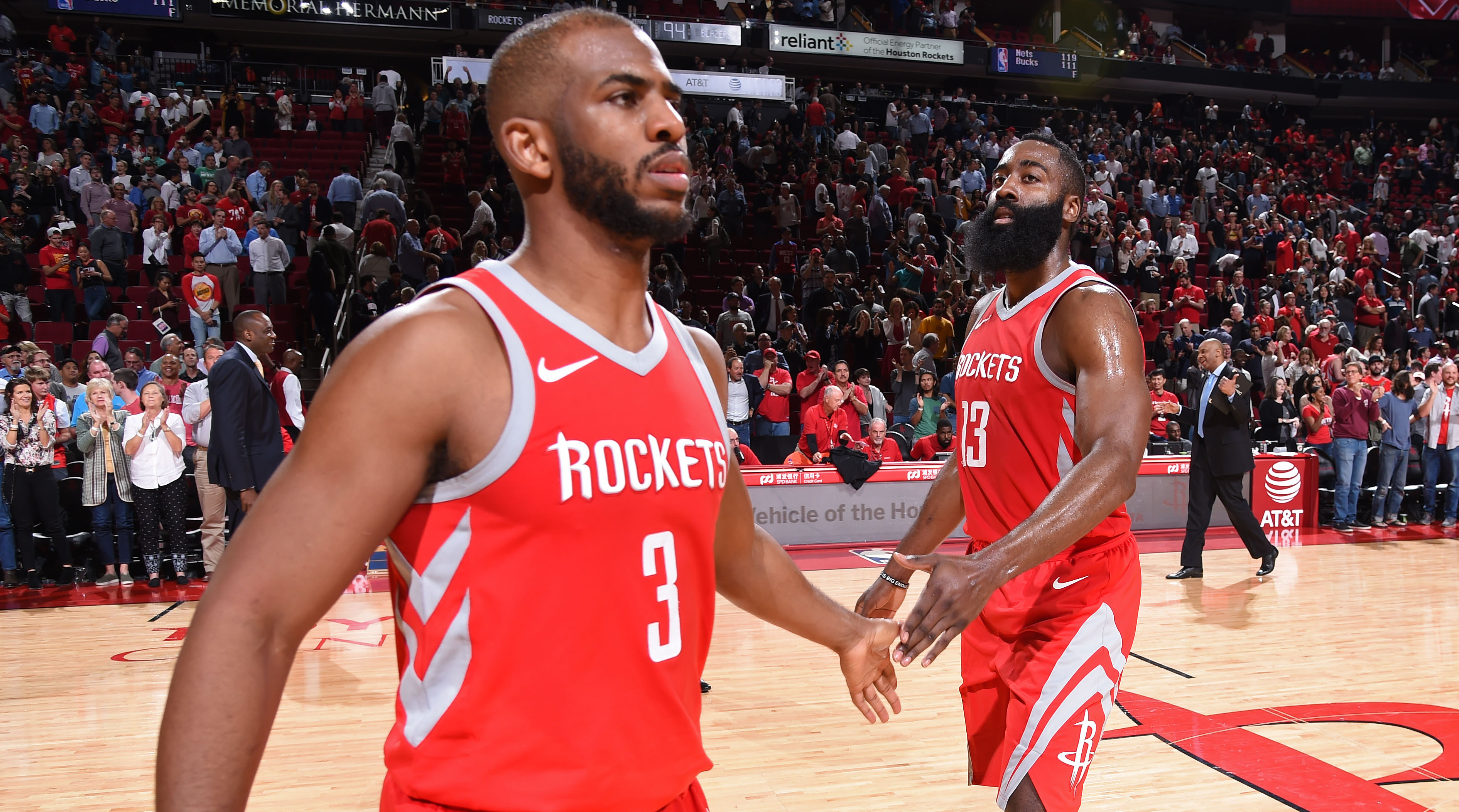 月隆重开幕 月隆重开幕