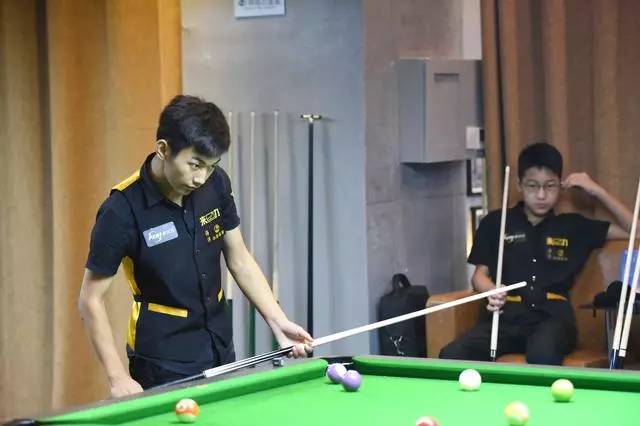 场外关注 场外关注