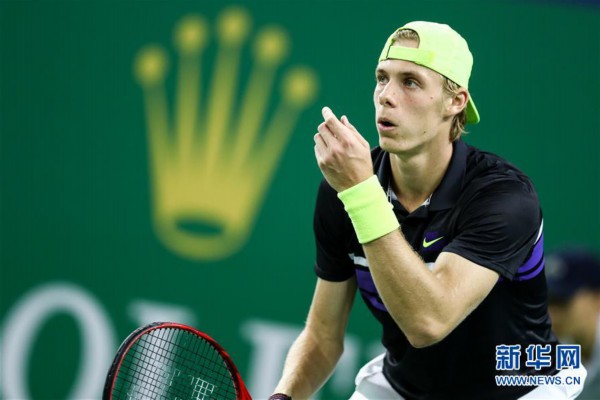 他希望通过 他希望通过