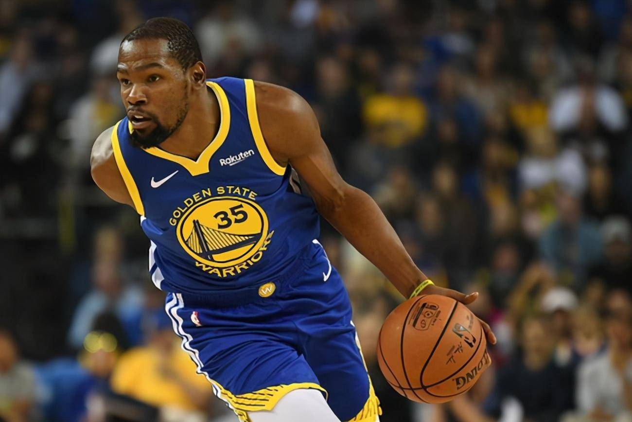 赛中默契配 赛中默契配