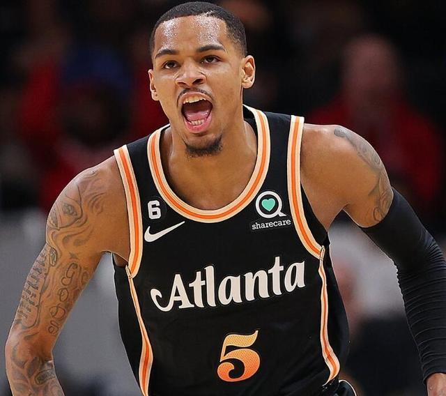 关键时刻团 关键时刻团