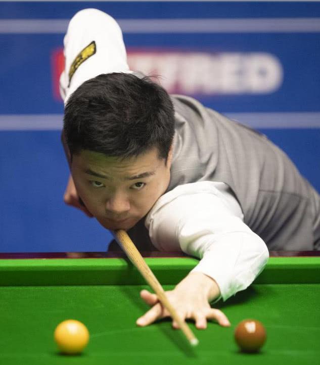 中略显被动 中略显被动