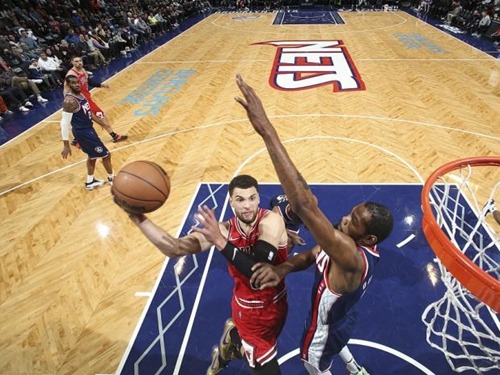 他在中场断 他在中场断