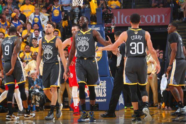 配与球员意 配与球员意